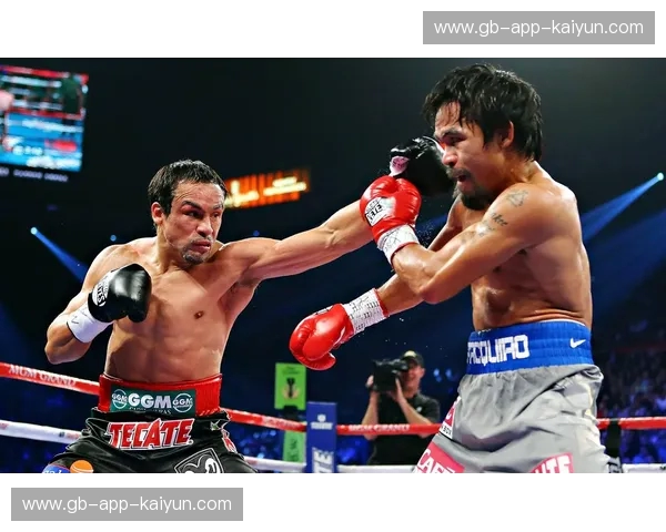 拳坛梦幻之战：马加里托与马奎兹，当“铁血飓风”撞上“拳台教授”